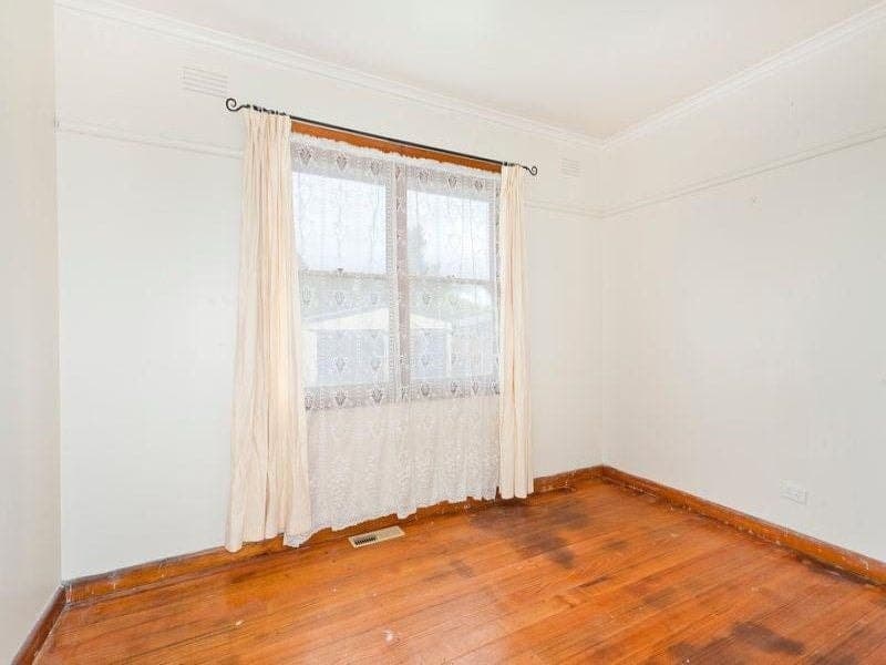 9 Bartlett Street COLAC VIC, Colac - Thumbnail 2