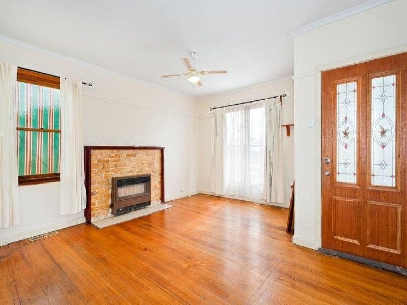 9 Bartlett Street COLAC VIC, Colac - Thumbnail 4