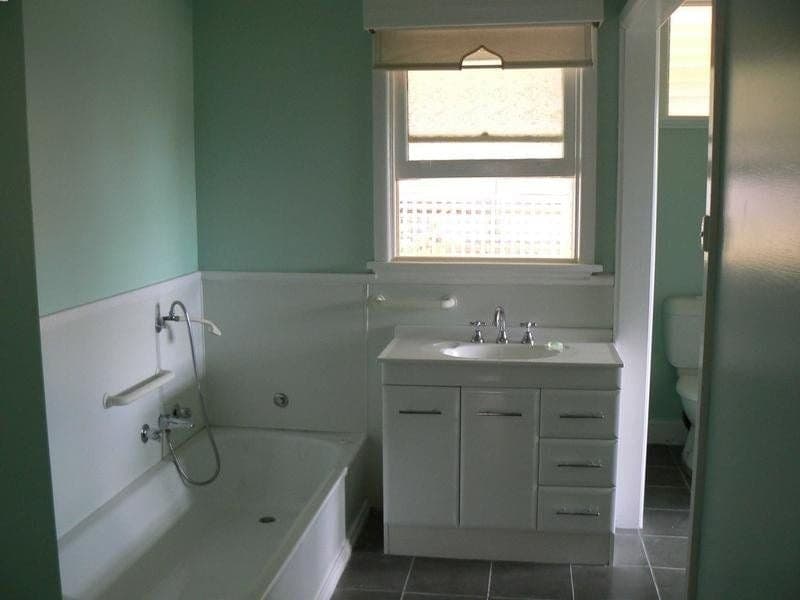 4 Airdrie Street COLAC VIC, Colac - Thumbnail 4