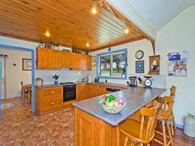 115 Bushbys Road BARONGAROOK VIC, Barongarook - Thumbnail 2
