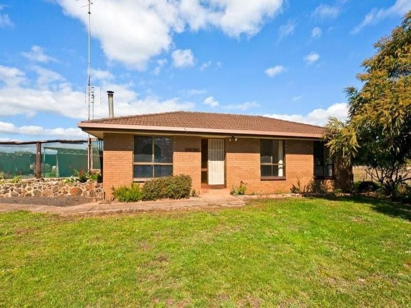 16 Hawks Nest Road POMBORNEIT VIC, Pomborneit - Image 1