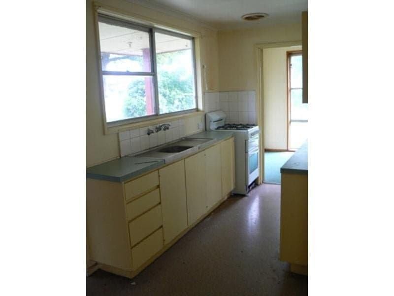 12 Bassett Court COLAC VIC, Colac - Thumbnail 3