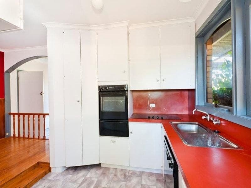 217 Hearn Street COLAC VIC, Colac - Thumbnail 2