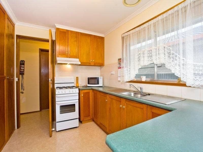 93 Jennings Street COLAC VIC, Colac - Thumbnail 3
