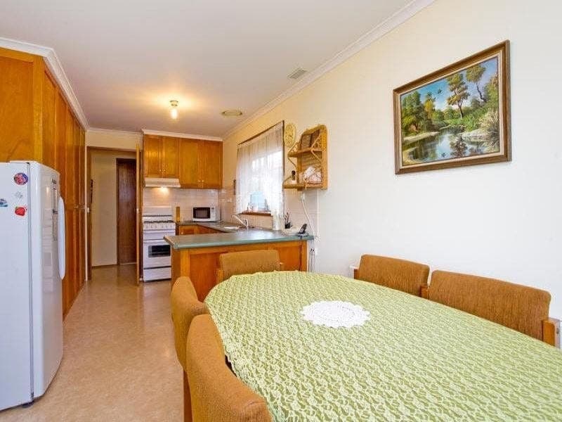 93 Jennings Street COLAC VIC, Colac - Thumbnail 5