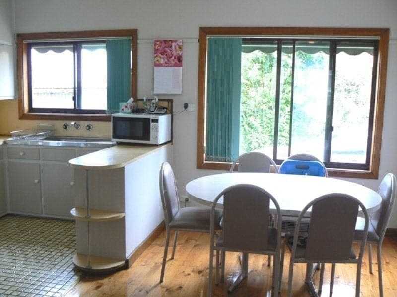 170 Hearn Street COLAC VIC, Colac - Thumbnail 2