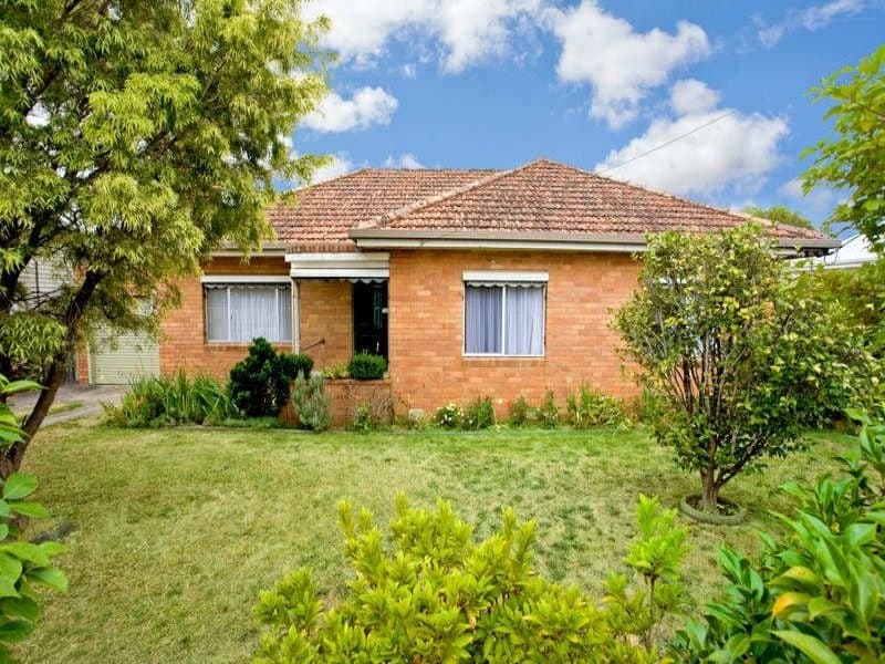 8 Inglis Court COLAC VIC, Colac - Image 1