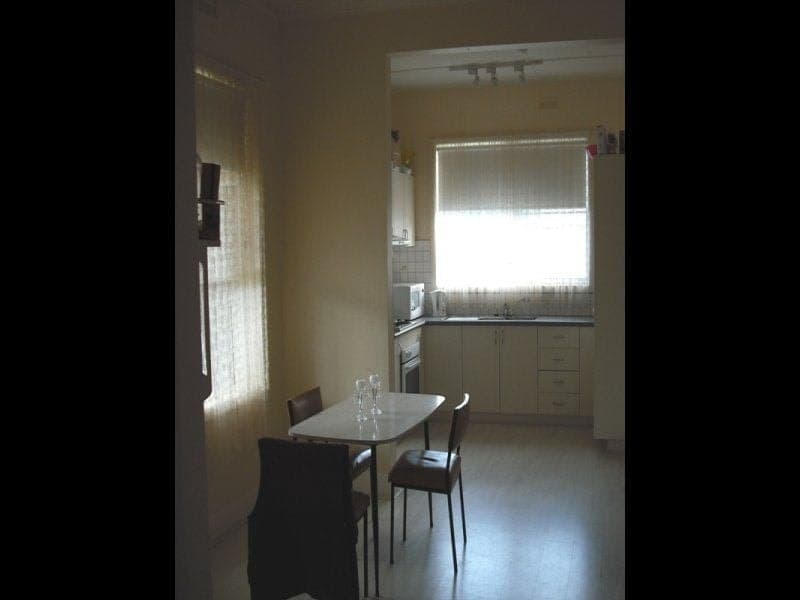 8 Elsinore Street COLAC VIC, Colac - Thumbnail 3