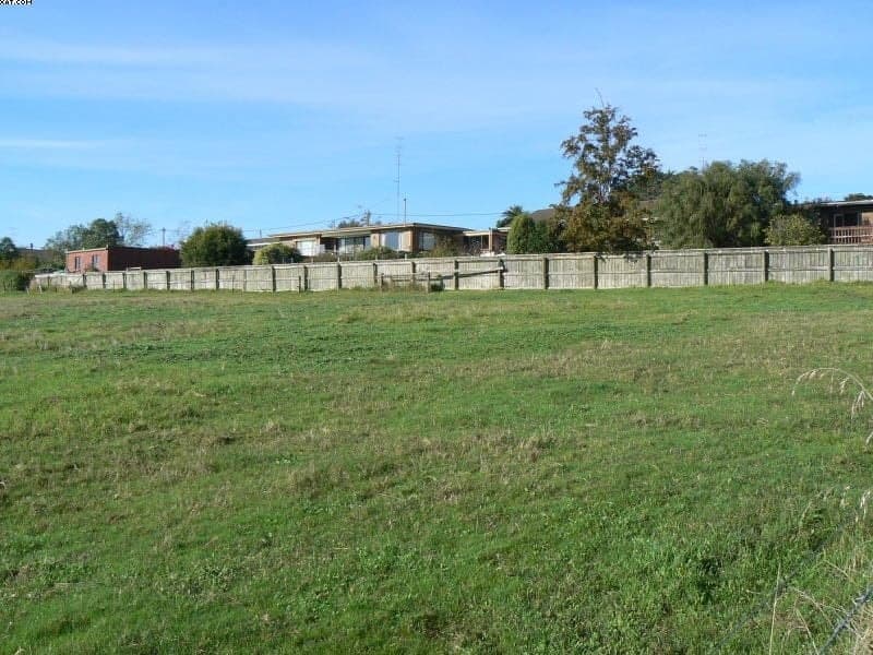 374 Queen Street ELLIMINYT VIC, Elliminyt - Image 1