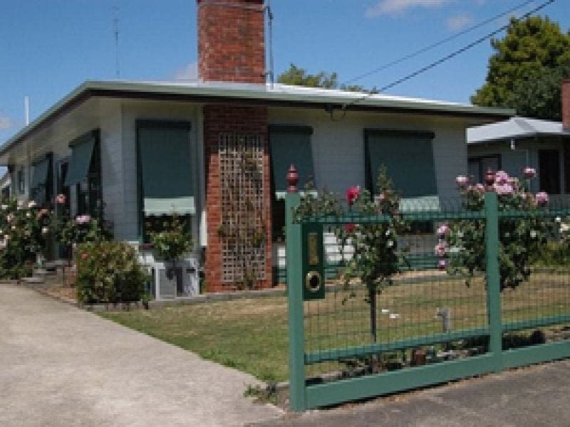 16 McKenzie Street COLAC VIC, Colac - Image 1