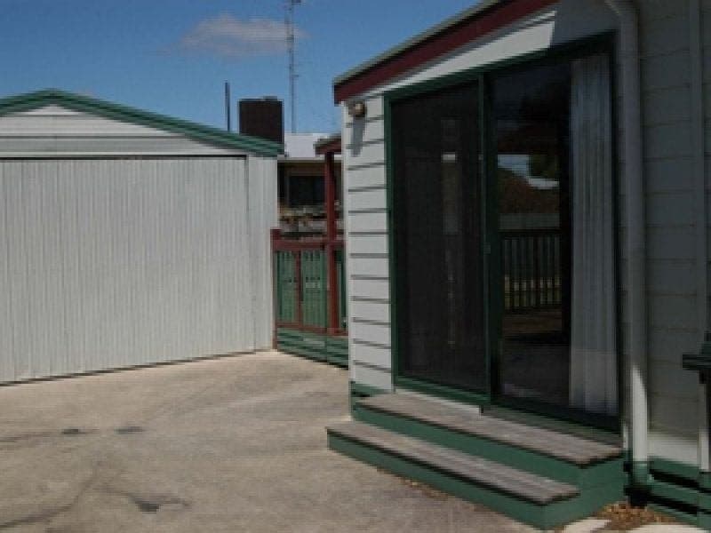16 McKenzie Street COLAC VIC, Colac - Thumbnail 3