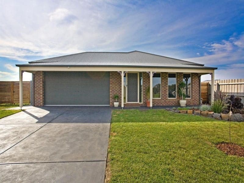 88 Polwarth Street Sth COLAC VIC, Sth Colac - Image 1