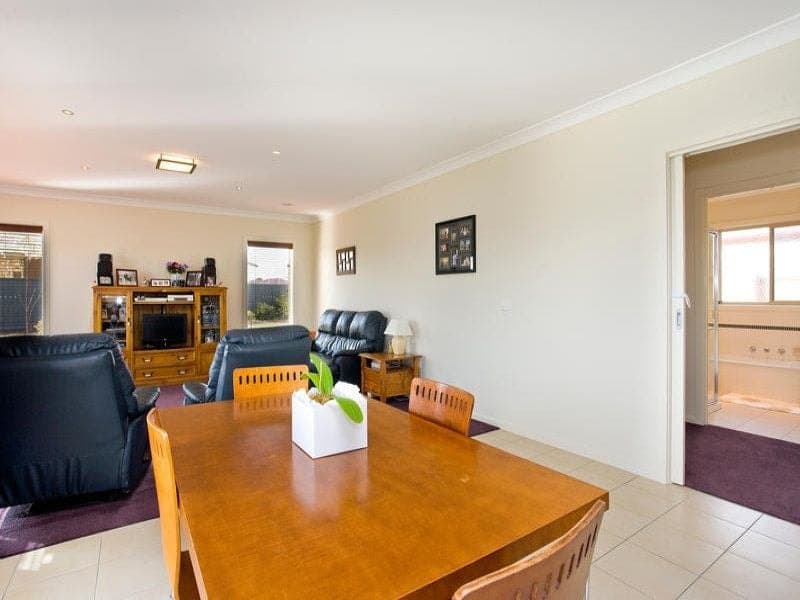 88 Polwarth Street Sth COLAC VIC, Sth Colac - Thumbnail 7