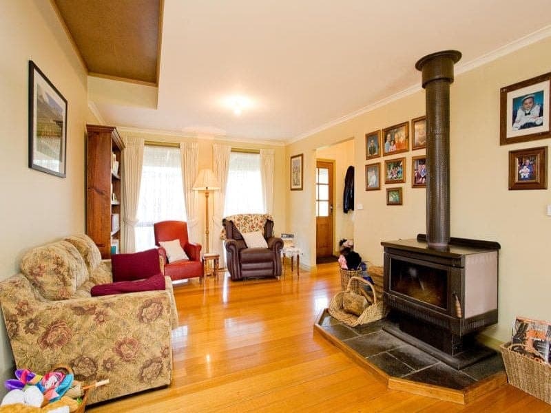 24 Egan Street COLAC VIC, Colac - Thumbnail 4