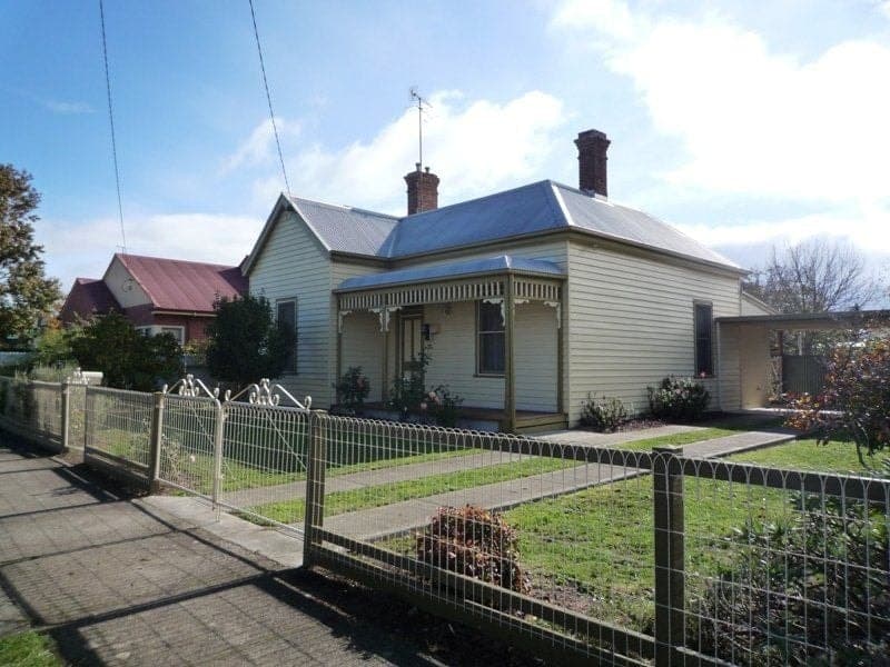 33 Jennings Street COLAC VIC, Colac - Thumbnail 2