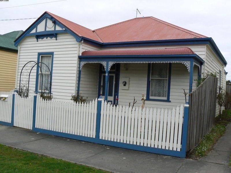 41 Wallace Street COLAC VIC, Colac - Image 1