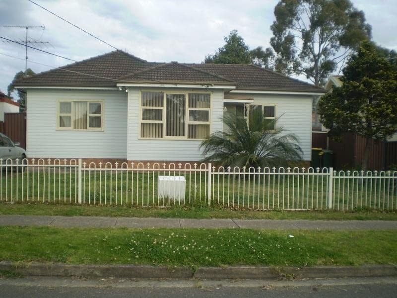 4 Craig Street, Blacktown - Image 1