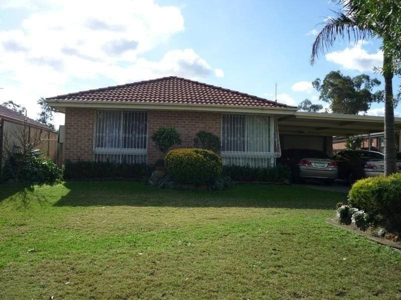 OAKHURST, Oakhurst - Image 1