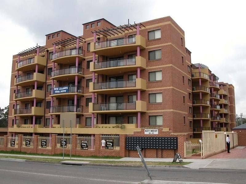72/29 Kildare Road, Blacktown - Image 1