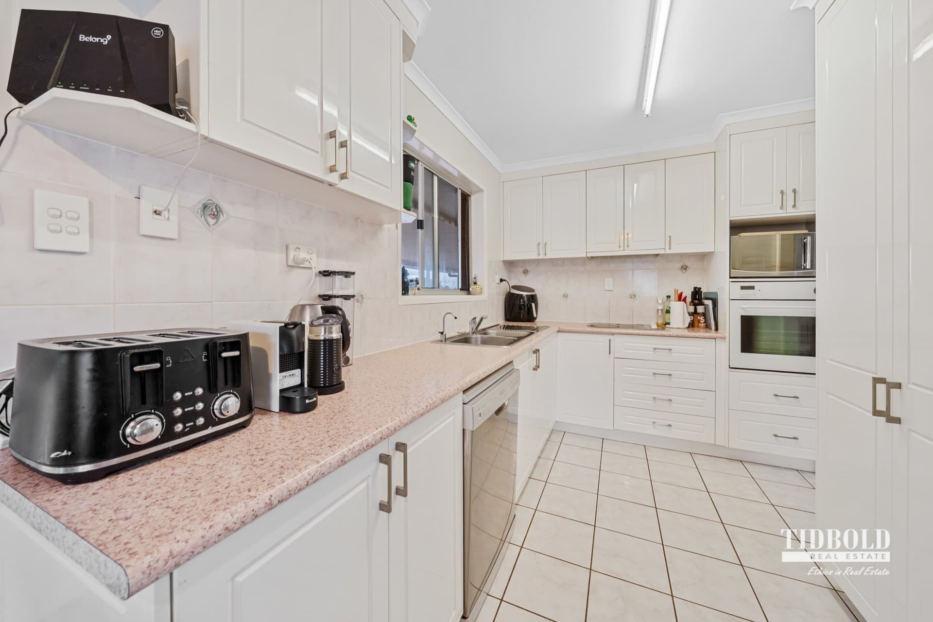 64 Collins Street, Redland Bay - Thumbnail 7