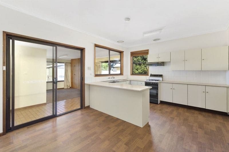 10 Rands Road POMBORNEIT VIC, Pomborneit - Thumbnail 3