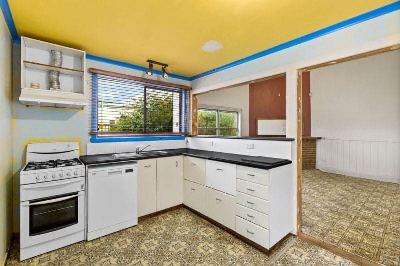 58 Armstrong Street COLAC VIC, Colac - Thumbnail 2
