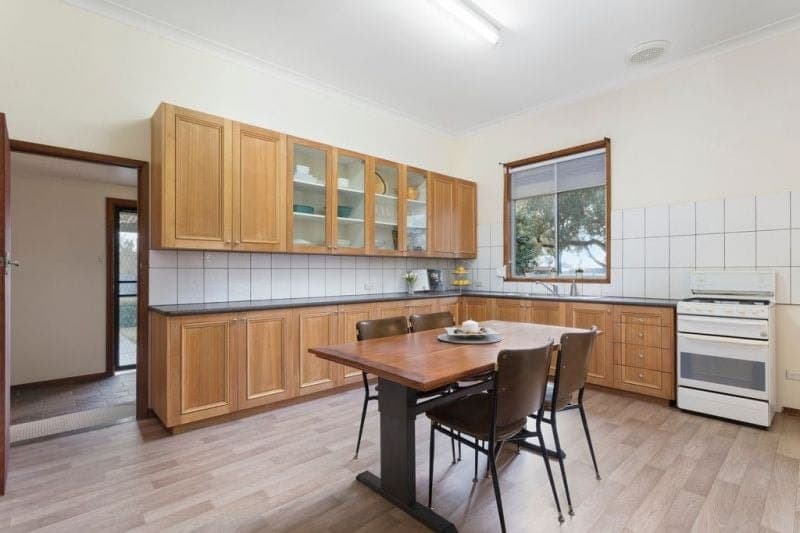 82 Parrott Street COBDEN VIC, Cobden - Thumbnail 2