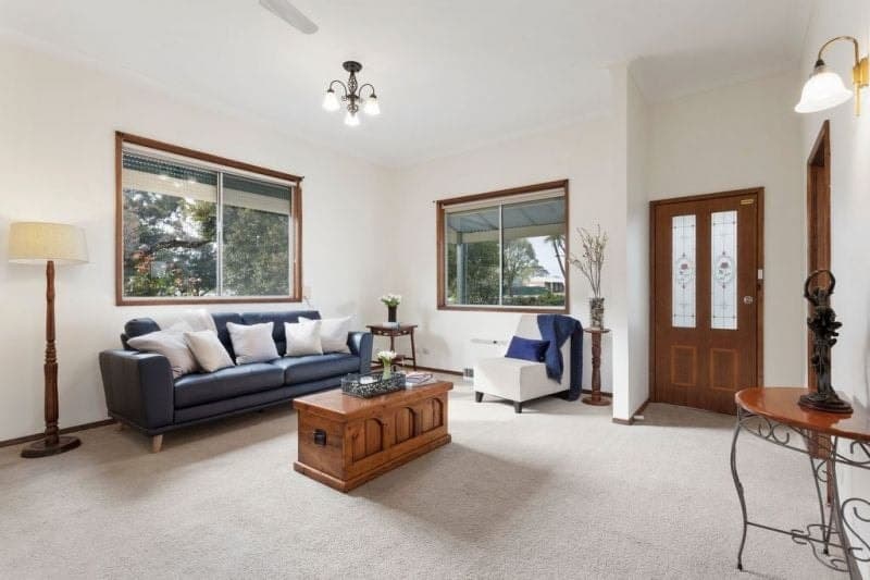 82 Parrott Street COBDEN VIC, Cobden - Thumbnail 3