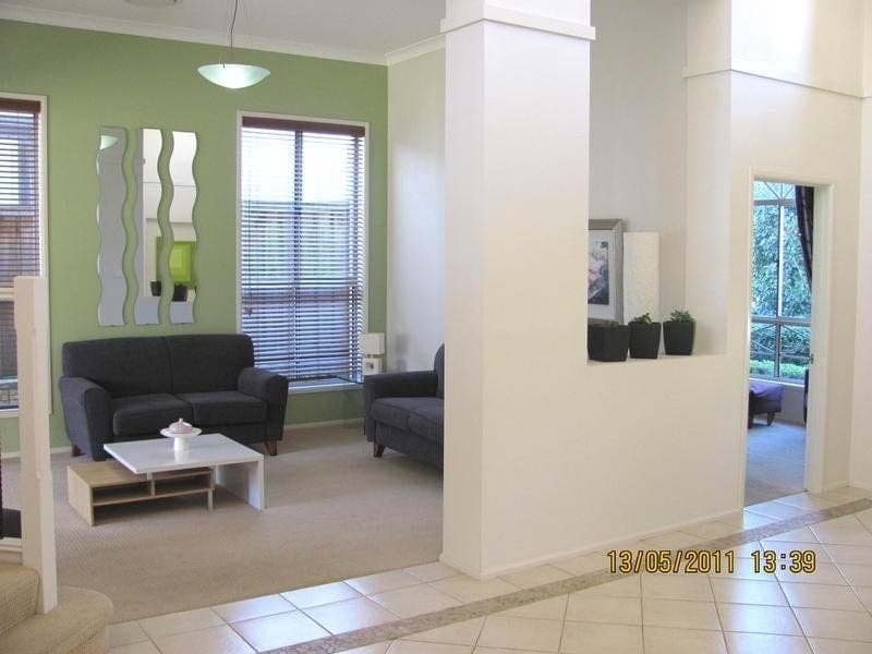 8 Bluebell Circuit, Kellyville - Thumbnail 4