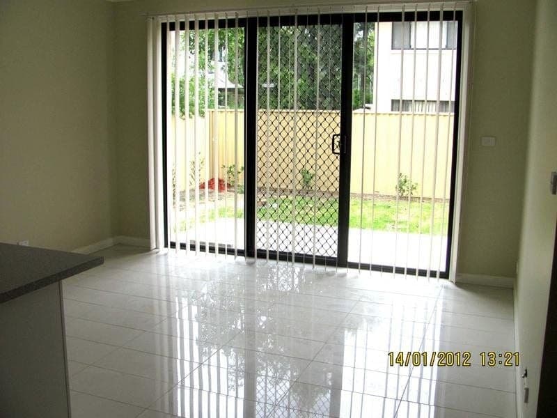 10/41-43 Knox Road, Doonside - Thumbnail 3