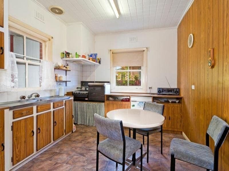 130 Queen Street COLAC VIC, Colac - Thumbnail 2