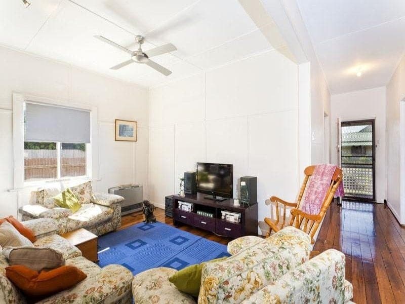 13 Tait Street CAMPERDOWN VIC, Camperdown - Thumbnail 3