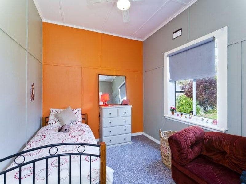 13 Tait Street CAMPERDOWN VIC, Camperdown - Thumbnail 6