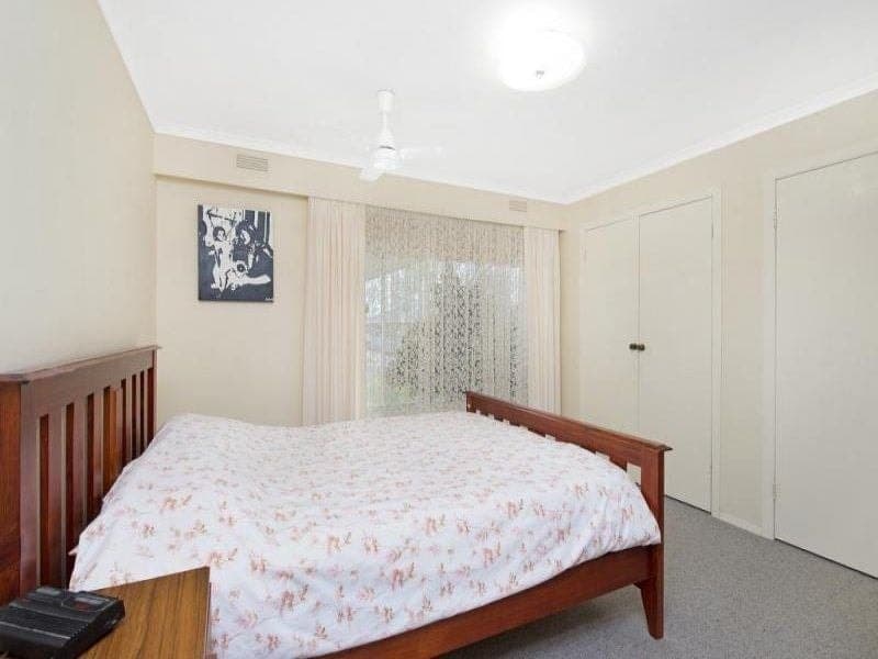 11 John Crescent COLAC VIC, Colac - Thumbnail 6