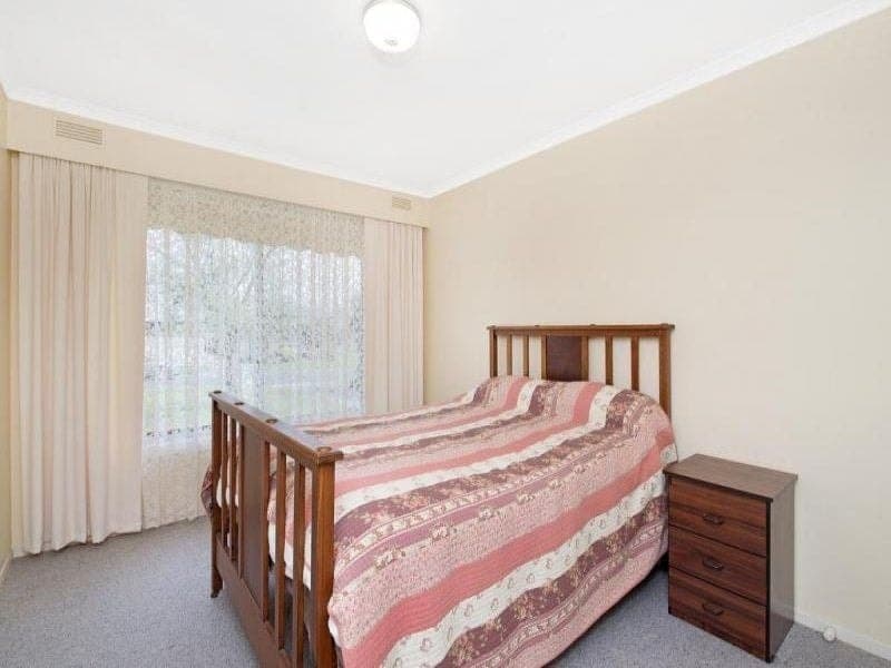 11 John Crescent COLAC VIC, Colac - Thumbnail 7