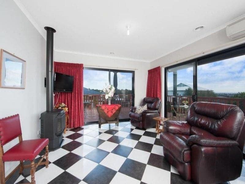 6 Banksia Drive ELLIMINYT VIC, Elliminyt - Thumbnail 4