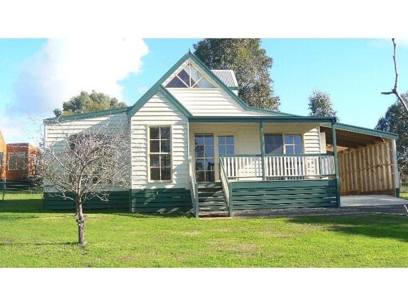 9 Edmundson Street BIRREGURRA VIC, Birregurra - Image 1