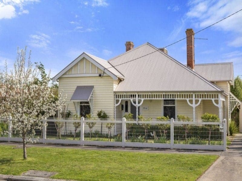 5 McLaughlin Street COLAC VIC, Colac - Thumbnail 2