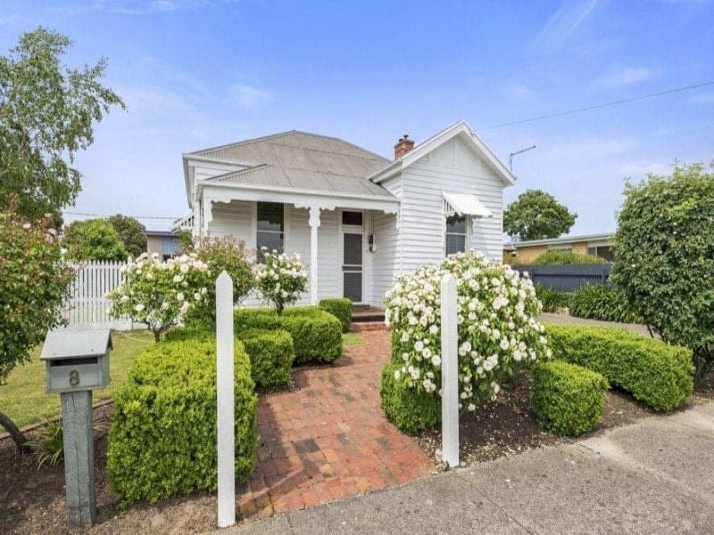 8 William Street COLAC VIC, Colac - Image 1