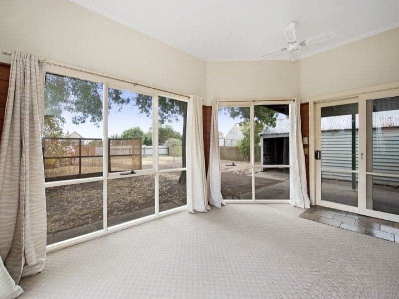 11 Gravesend Street COLAC VIC, Colac - Thumbnail 5