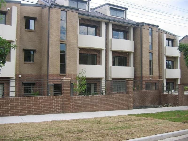 16/9-17 Eastbourne Road, Homebush West - Image 1