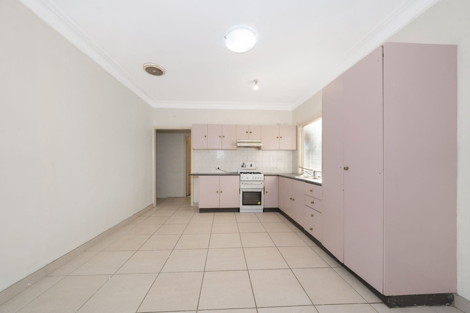 193 Kildare Road, Blacktown - Thumbnail 4