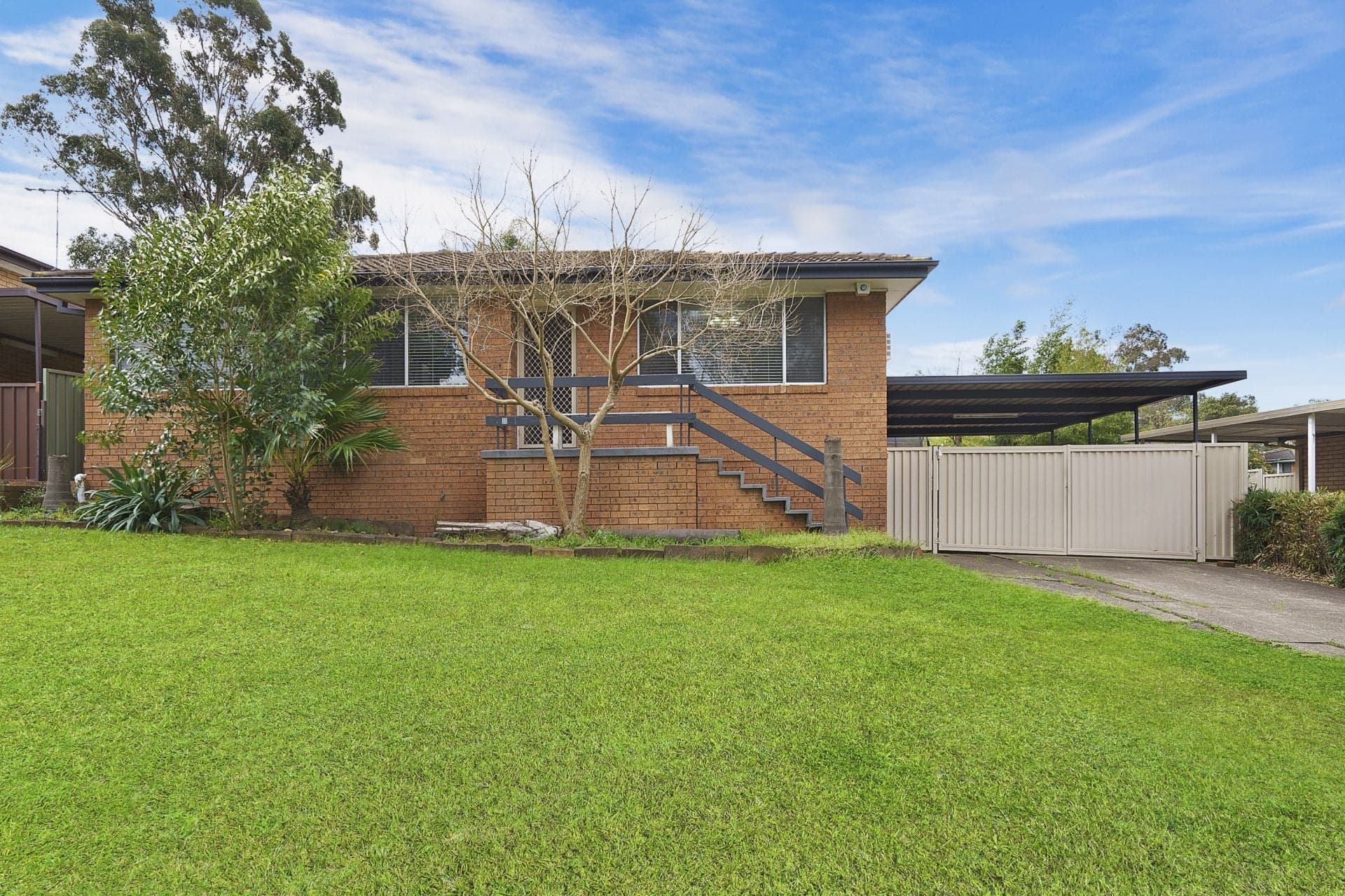 16 Glenn Street, Dean Park - Image 1