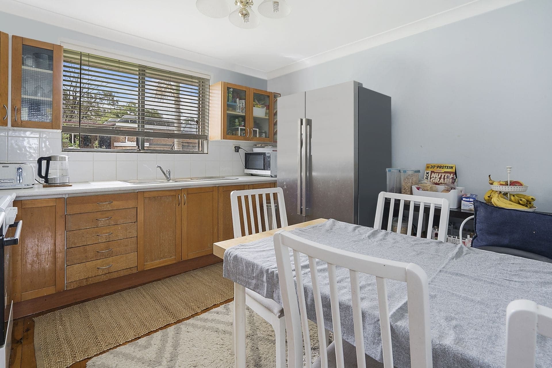 16 Glenn Street, Dean Park - Thumbnail 3