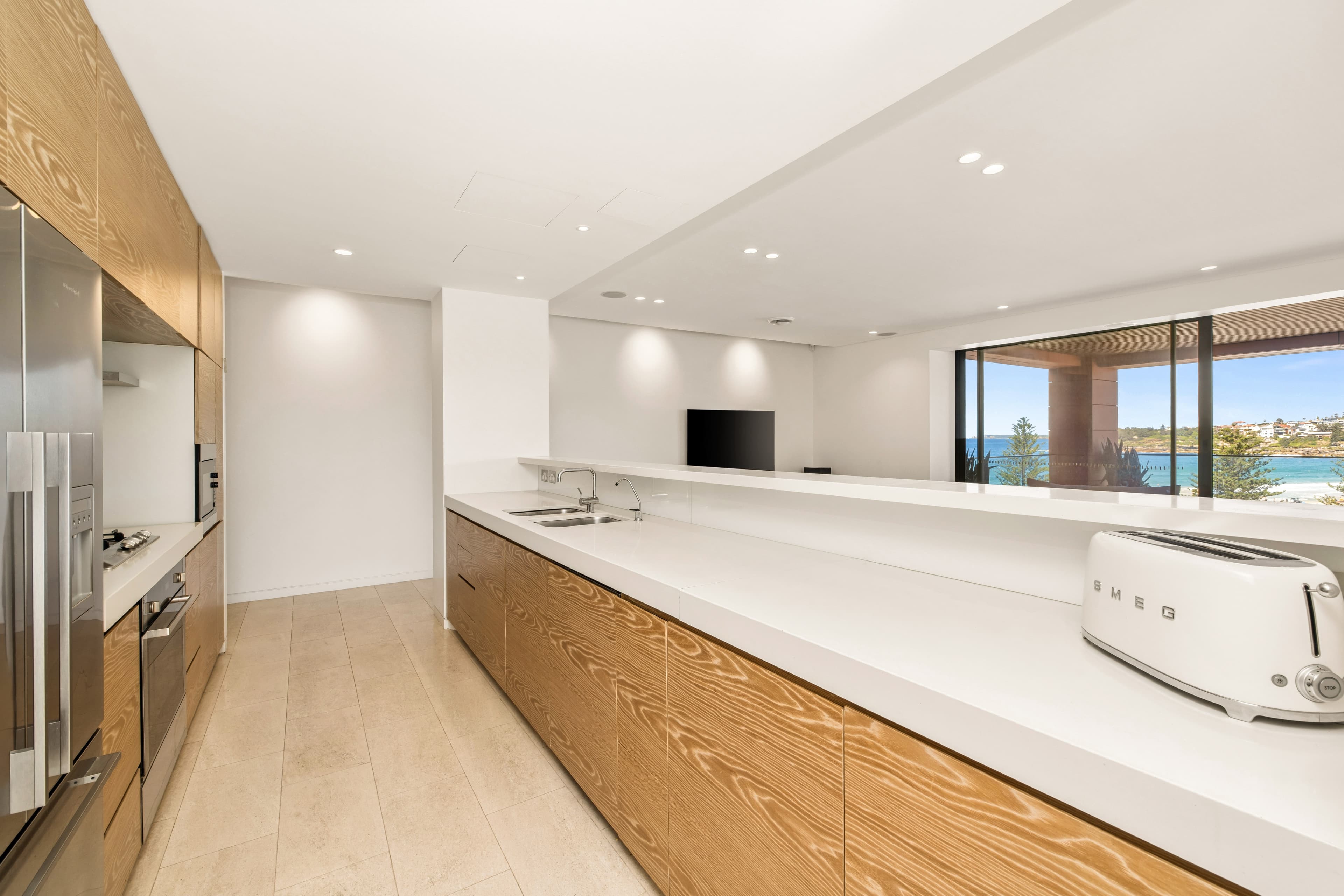 9/232-234 Campbell Parade, Bondi Beach - Thumbnail 3