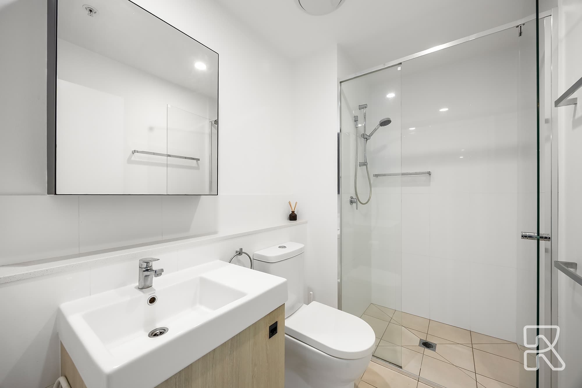 32002/24 Stratton Street, Newstead - Thumbnail 5