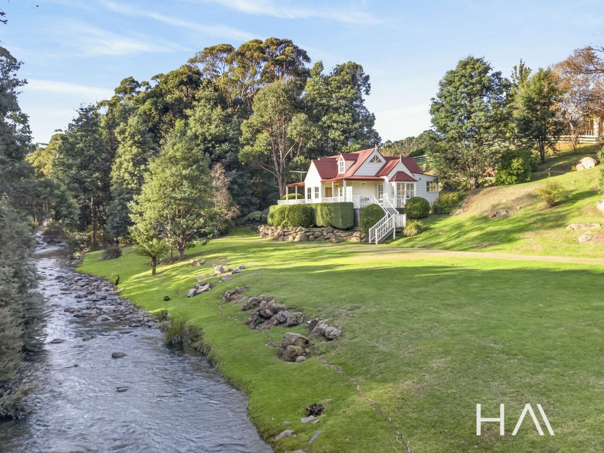 134 Crabtree Road, Grove, Grove - Thumbnail 2