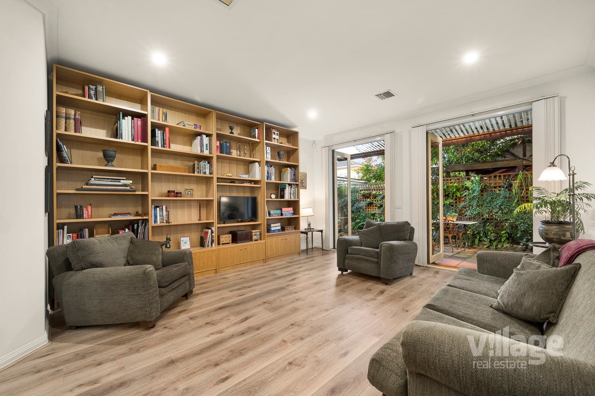 1 Mill Avenue YARRAVILLE (Sold), Yarraville - Thumbnail 2