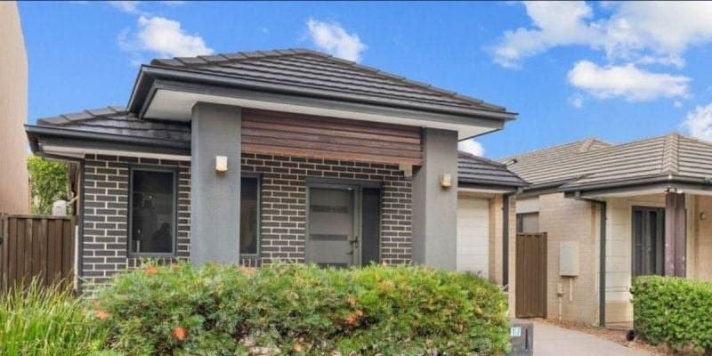 17 Furlong Street, Craigieburn VIC, Craigieburn - Thumbnail 2