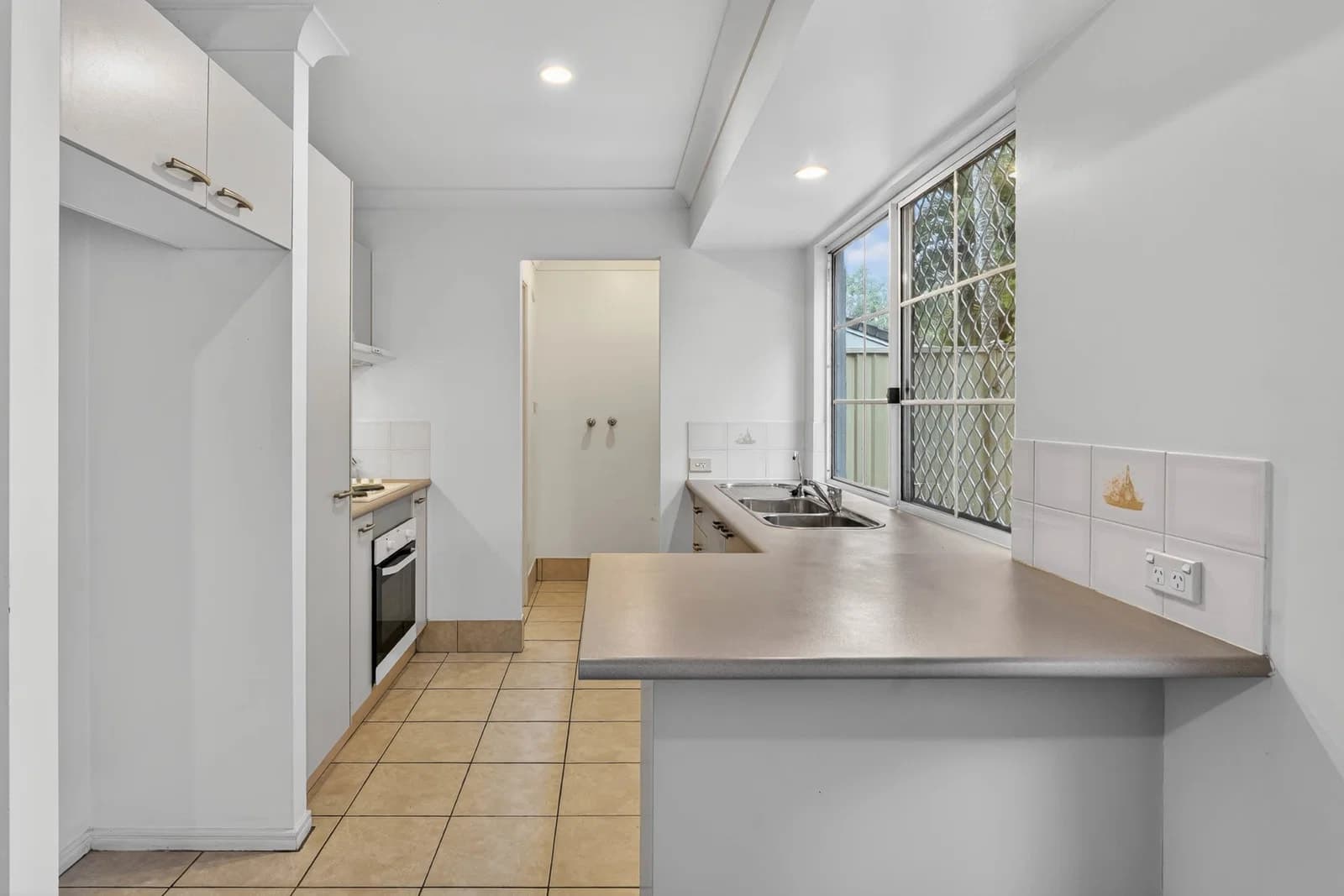 31/45 Nyanza Street, Woodridge, QLD, 4114, Woodridge - Thumbnail 4